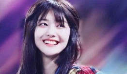 吃瓜娱乐间明星,揭秘吃瓜群众眼中的明星生活