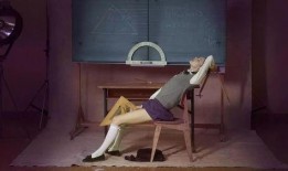 女性瘾者1无删减在线观看,全尺度揭露，禁忌之恋的激情与挣扎