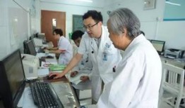 退休医生爆料视频完整版,真实版“医者仁心”背后的故事