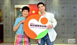 最新狗仔爆料新闻视频播放,最新热门事件幕后真相大曝光！