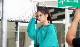 圈内爆料杨超越恋情,甜蜜恋情引粉丝热议