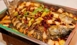 烤鱼用鱼爆料好吃吗视频,视频揭秘美味烤鱼背后的秘密