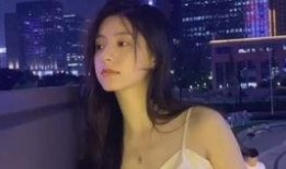 免费吃瓜月月大小姐抖音,抖音“免费吃瓜月月大小姐”带你领略美食与娱乐的盛宴